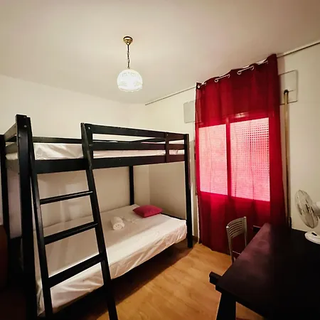 Rooms In Madrid Downtown-2